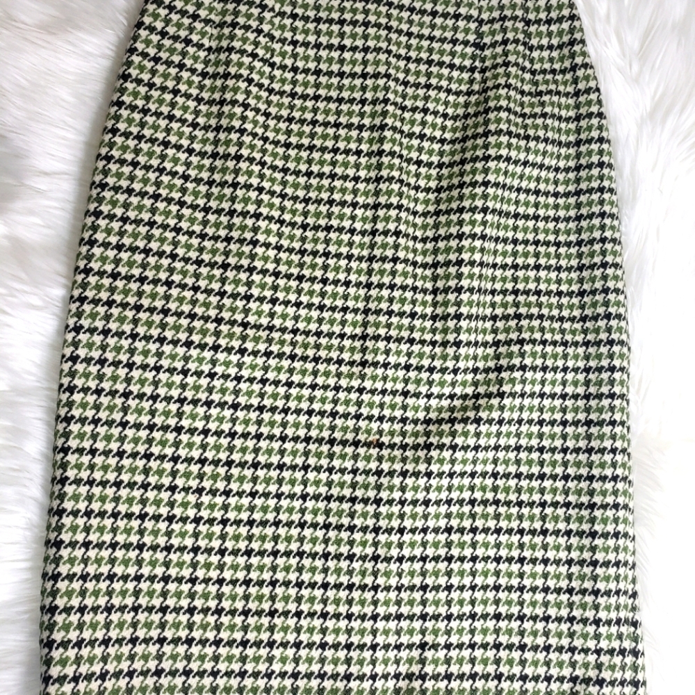 Vintage Talbots Plaid Green/Blue Wool Skirt Buckles Made In USA Size 4
